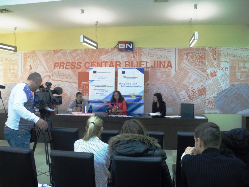 Konferencija za medije, decembar 2013